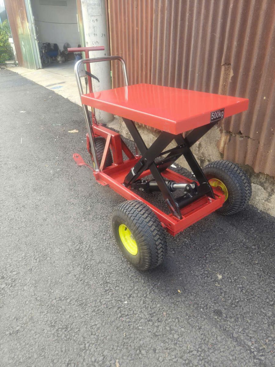 Xe nâng bàn 500kg 3 bánh hơi 35cm