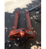 Xe nâng tay 5 tấn càng dài 1m8 bơm không lên