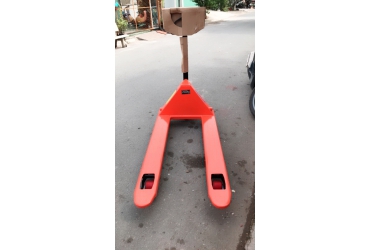 9 lỗi xe nâng tay Meditek nâng không được thường gặp